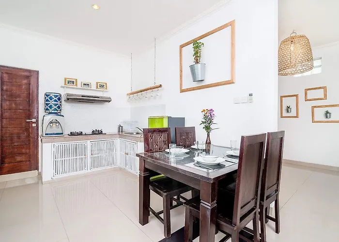 Guest house Riviera House 3*